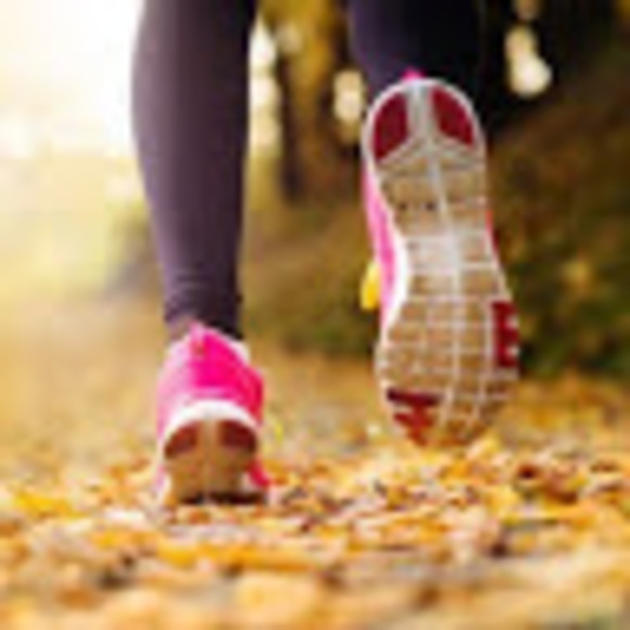 Meet your Posher, Mel - Picture 1 of 1